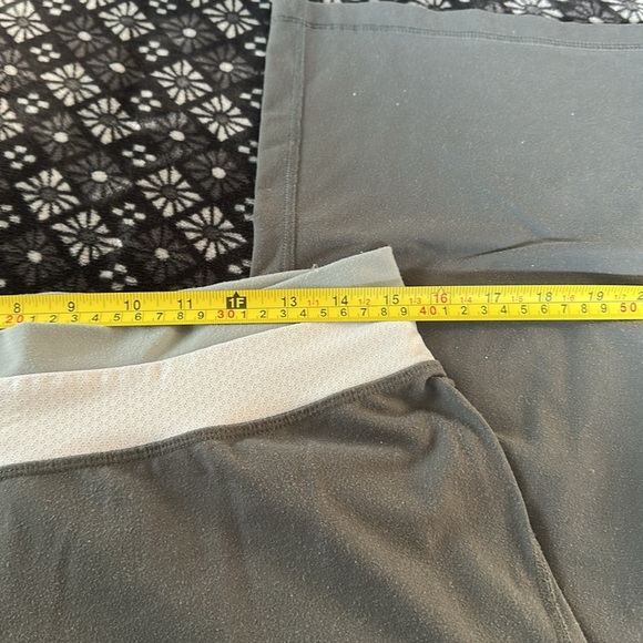 Patagonia Flare Leggings - Picture 3 of 6